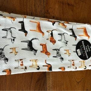 Kitchen Towels with Dog Print - White and Brown